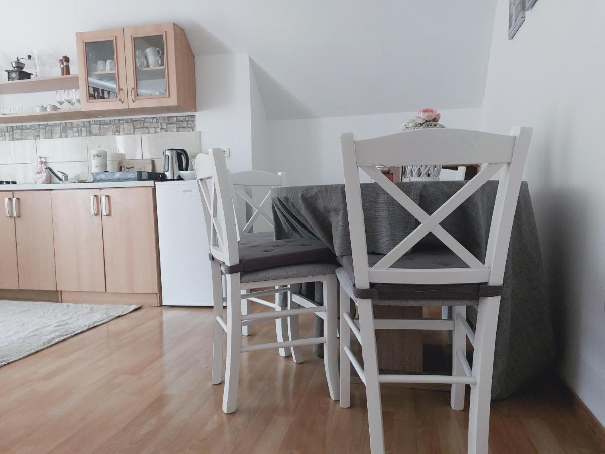 Apartman Cardak Apartment Gospic Luaran gambar